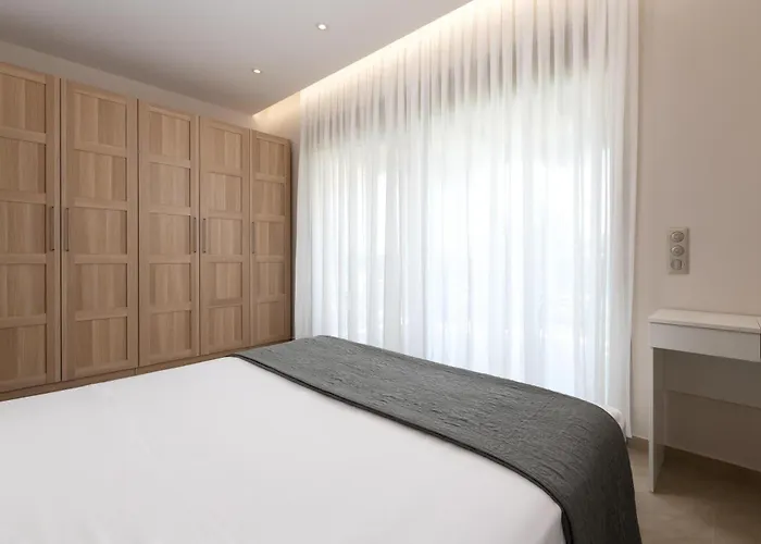 Villa Aelia Luxury Apartment-with Swimming Pool