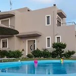 Aelia Luxury Apartment-with Swimming Pool *